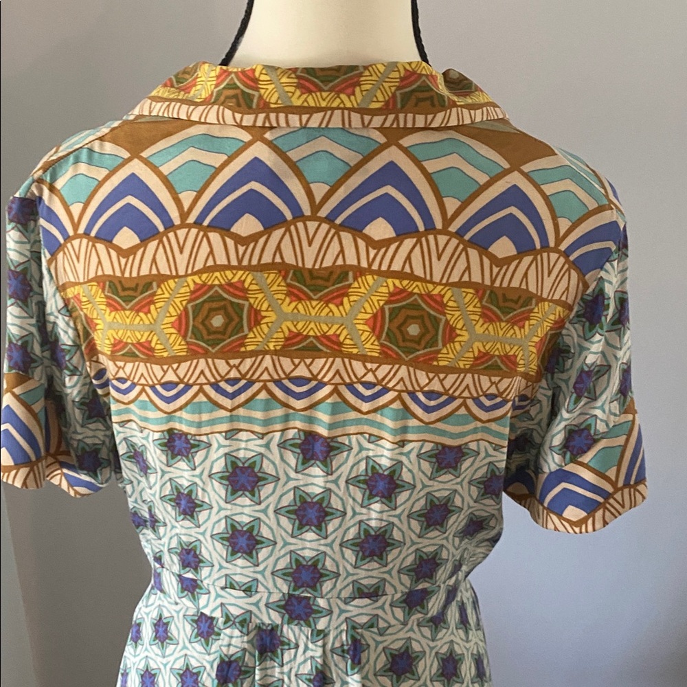 Nichole Miller studio size 8 92% silk dress - Picture 5 of 7